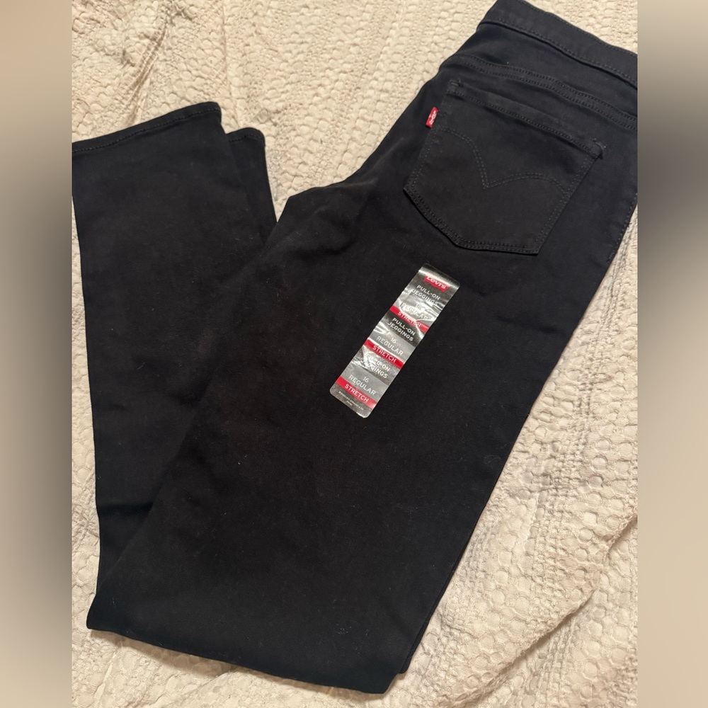 NEW with Tag : Levi’s Pull on Black Jean Leggings | Size 16